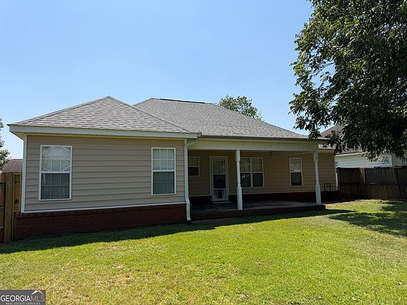 2nd image of 110 Gailey Ct
