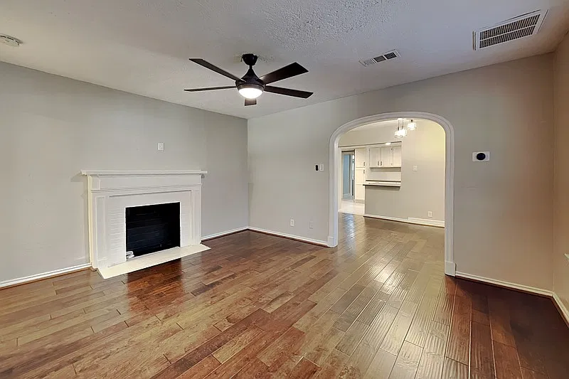 2 bed, 1.0 bath, 1108 sqft, $2,195 — Photo 4