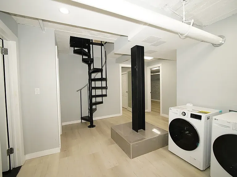 197 Stanton St #1D — Photo 8