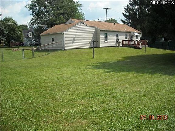 2nd image of 921 Jones Dr