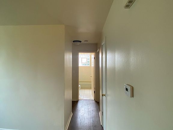 3rd image of 635 Bellwood Ave #Gw