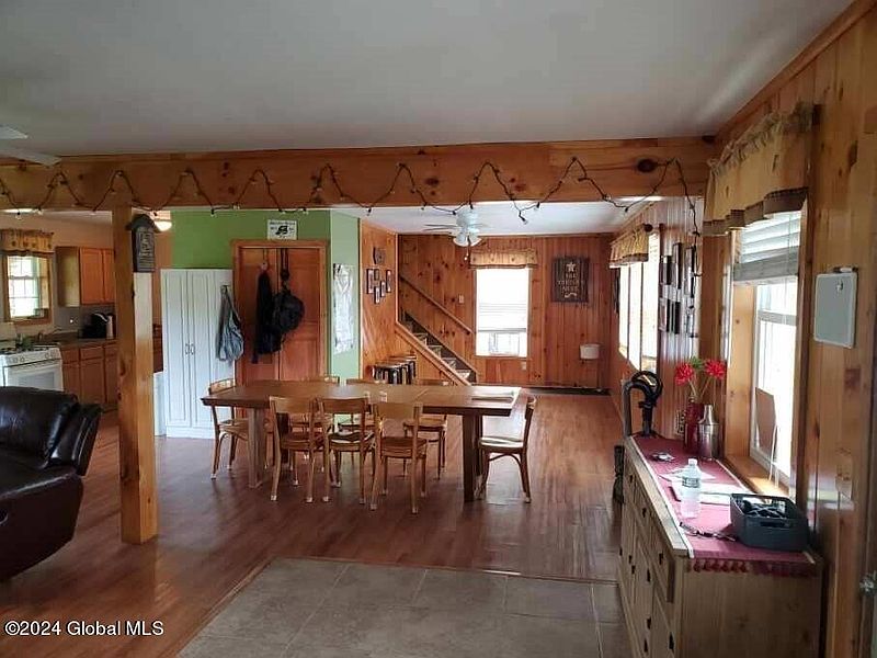 4th image of 6842 Liberty Road