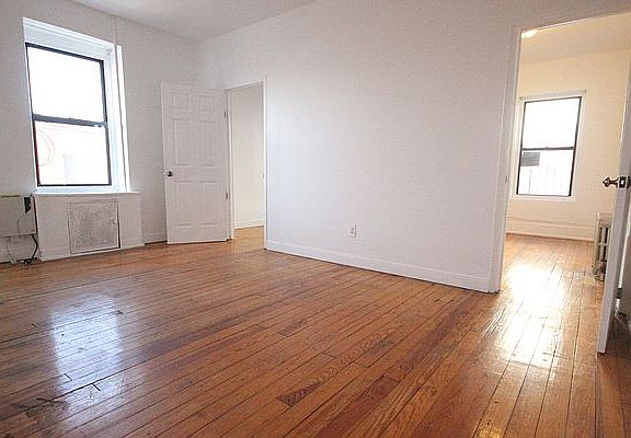 3rd image of 41 Saint Nicholas Ave APT 3R