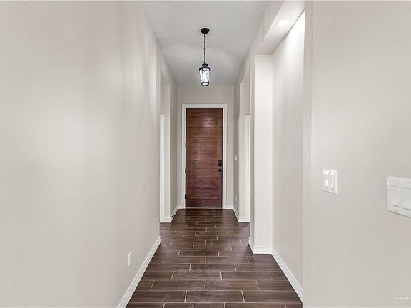 3rd image of 212 Charity Cir