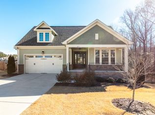 811 King Lake Ct, Fuquay Varina, NC 27526