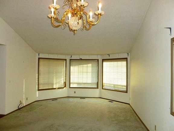 2nd image of 960 Moonflower St NE