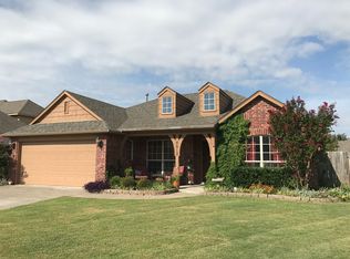 4612 S 203 East Ave, Broken Arrow, OK 74014