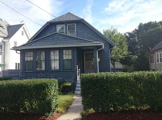 193 Manthorne Rd, West Roxbury, MA 02132