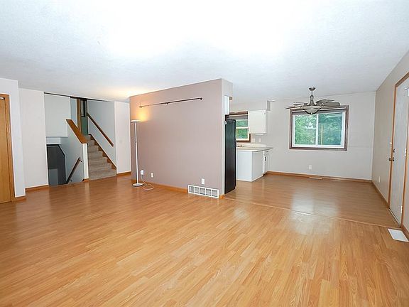 5th image of 3114 Kilbourne Avenue