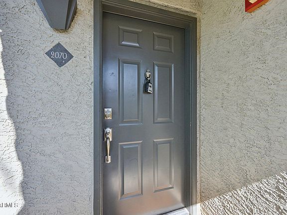 3rd image of 15095 N THOMPSON PEAK Parkway #2070