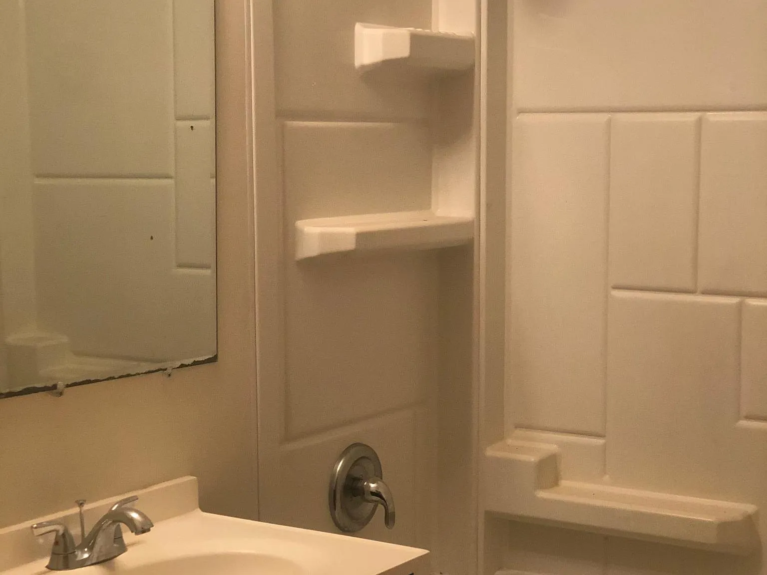 1004 Buffalo St — Photo 3