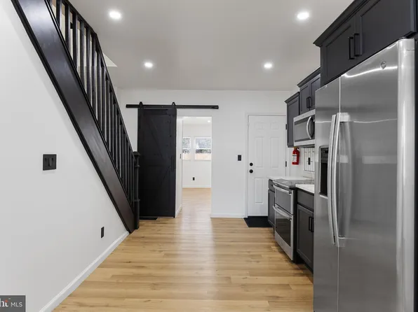 1734 Mulford St, Camden, NJ 08104