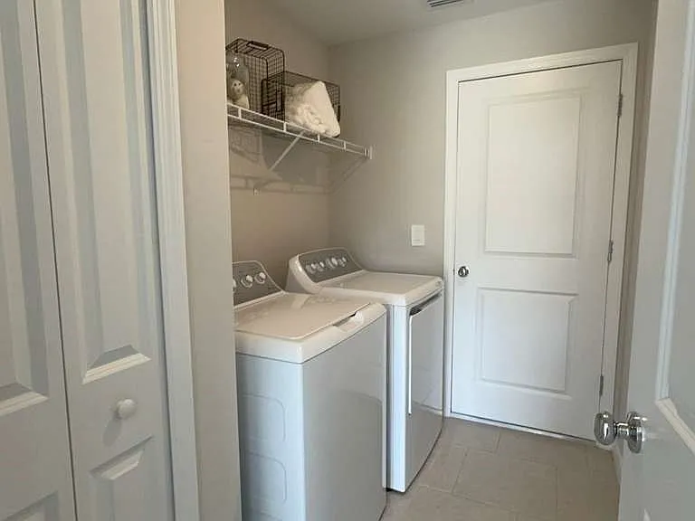 11918 Savanna Lakes Blvd — Photo 16