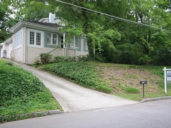 2044 Fairhaven Cir NE, Atlanta, GA 30305