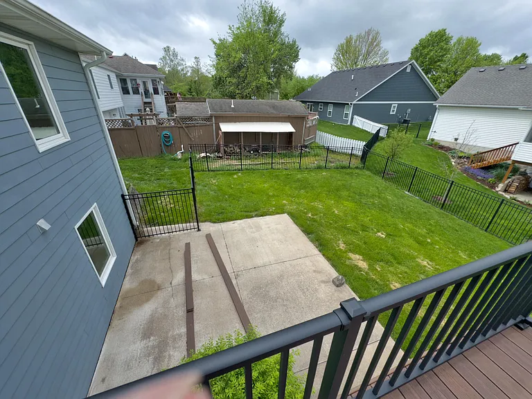 1909 Clear Ct — Photo 26