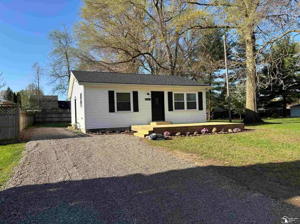641 King St, Temperance, MI 48182