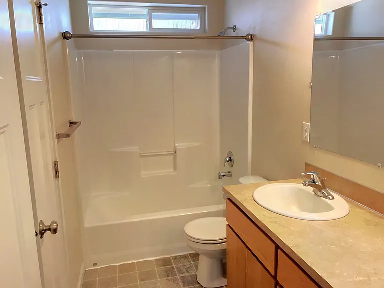 1030 Alturas Dr — Photo 9