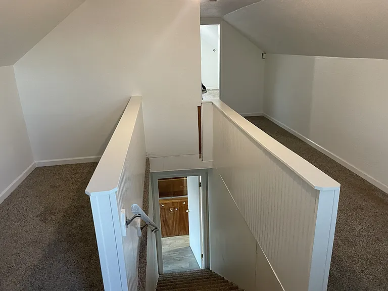 5358 S Pacific Hwy — Photo 8