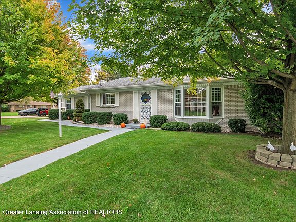 4th image of 4309 Darron Dr