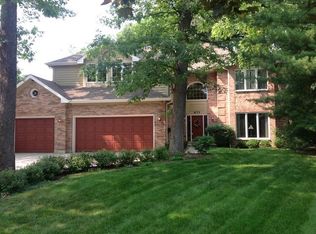 673 Blake Ct, Carol Stream, IL 60188