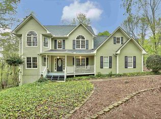 525 Ridgemont Dr, Fayetteville, GA 30215