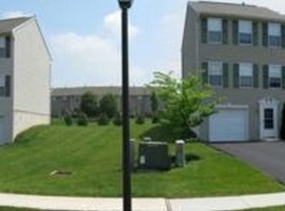 580 Charles Cir, York, PA 17406