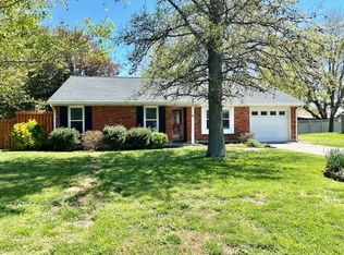 62 S Fencerow Ln, Henderson, KY 42420