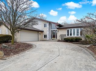 13749 Santa Fe Trl, Orland Park, IL