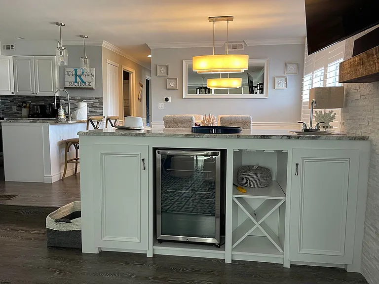 9101 Atlantic Ave #101 — Photo 5