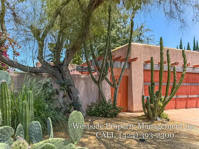 3124 Veteran Ave — Photo 1