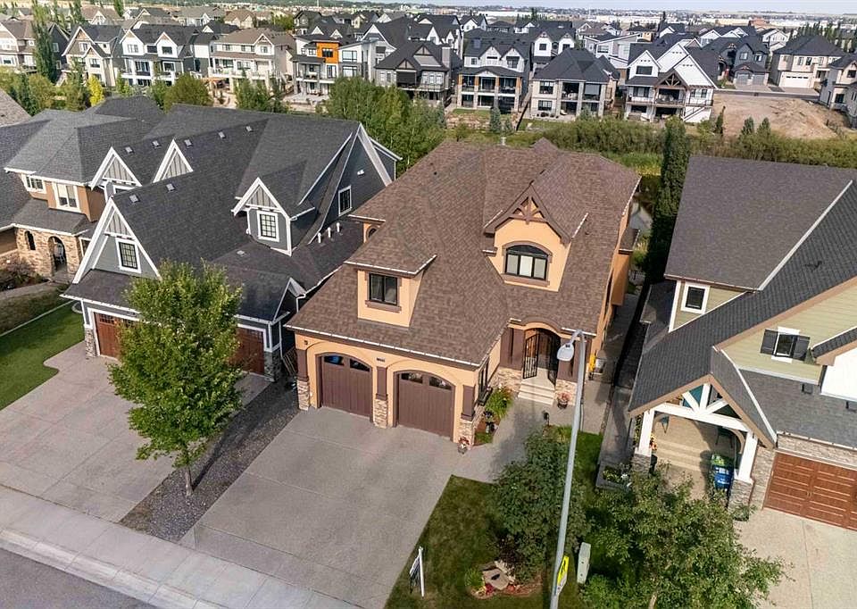 1st image of 1109 W Coopers Dr SW