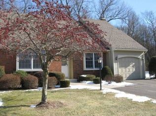 221 The Mdws, Enfield, CT 06082