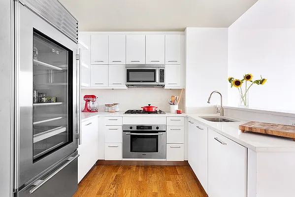 Rented by Compass | media 16