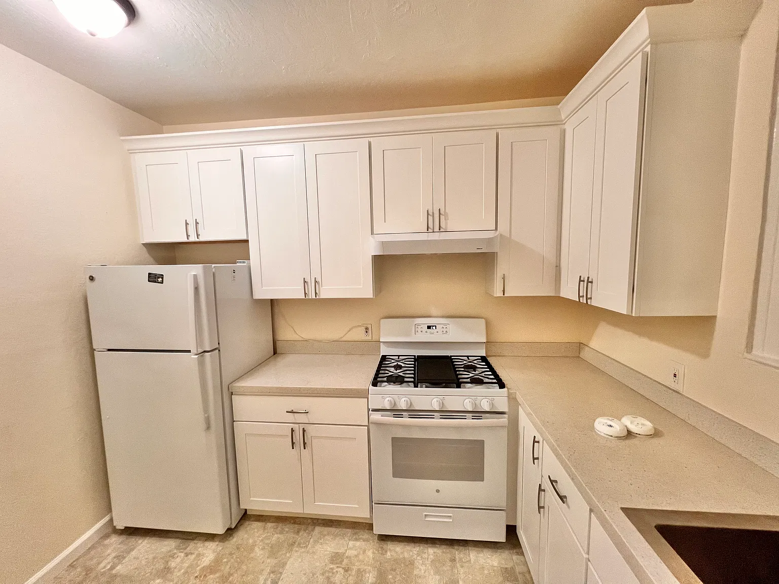 55 Polk St APT 203 - Main Image