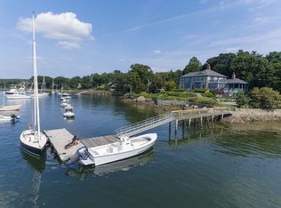 33 Proctor St, Manchester, MA 01944