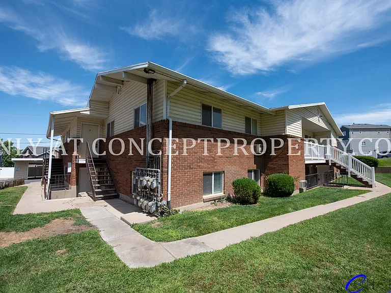 100 S Orchard Dr — Photo 56
