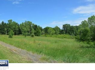 Cedar Cliff Dr, Hortonville, WI 54944