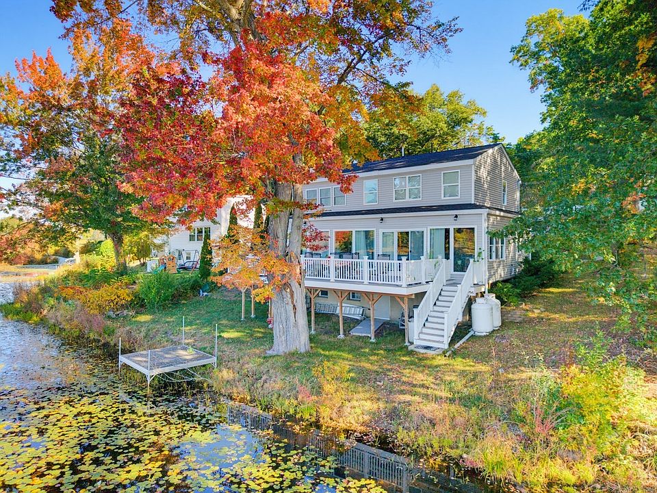 1st image of 207 White Pond Rd
