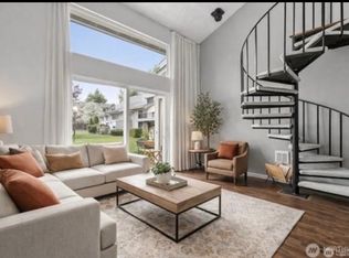 10601 SE 252nd St #2, Kent, WA 98030
