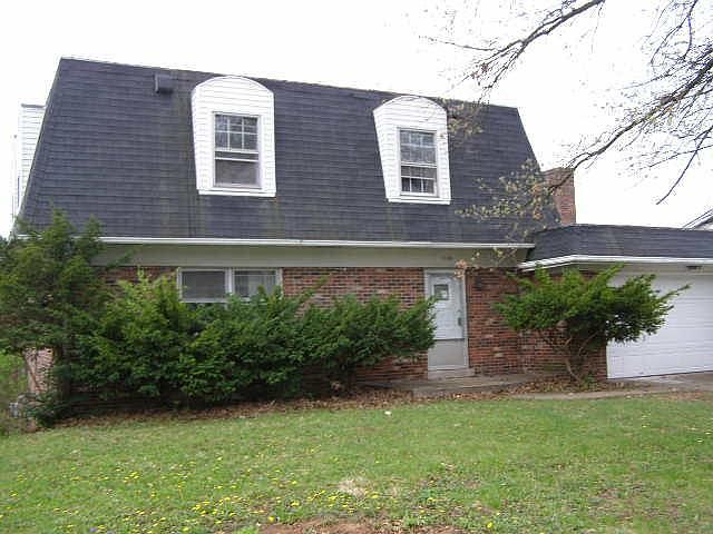 1st image of 1126 Redwood Dr