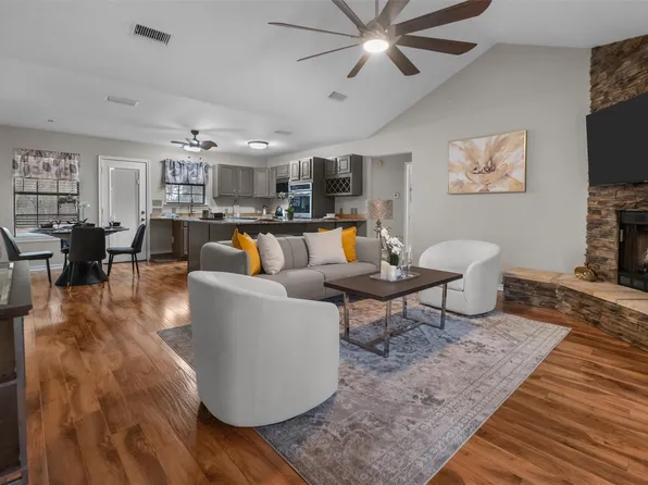 196 County Road 4554, Winnsboro, TX 75494