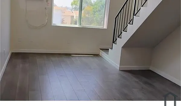 2505 Hancock St #208 — Photo 1