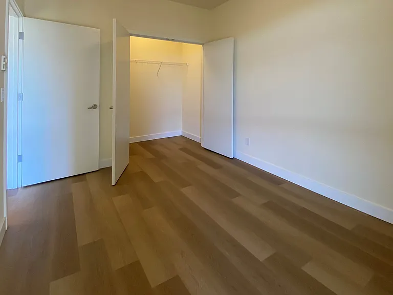 Library Place Apartments — Photo 108