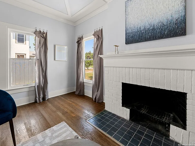 1606 W Mulberry Ave — Photo 18