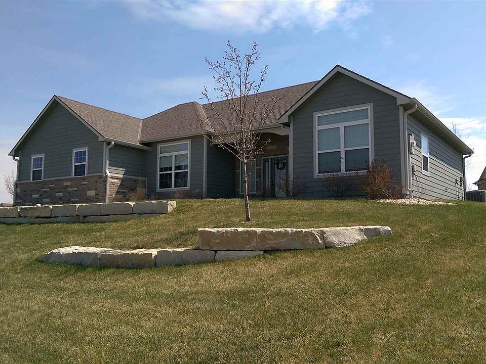 1st image of 3501 Vanesta Dr