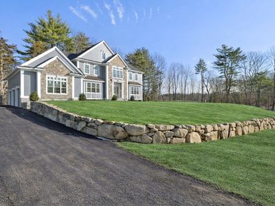 1 Osprey Ct, Rowley, MA, 01969