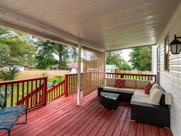 1016 Carriage Way Ct, Hermitage, TN 37076