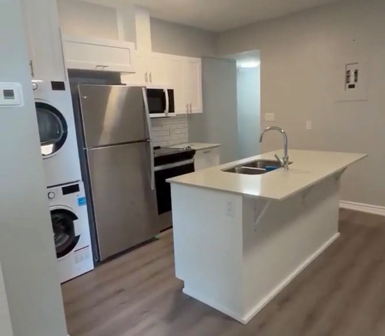 2 bed, $1,700 — Photo 1
