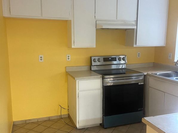 stockton-california-446787648 picture