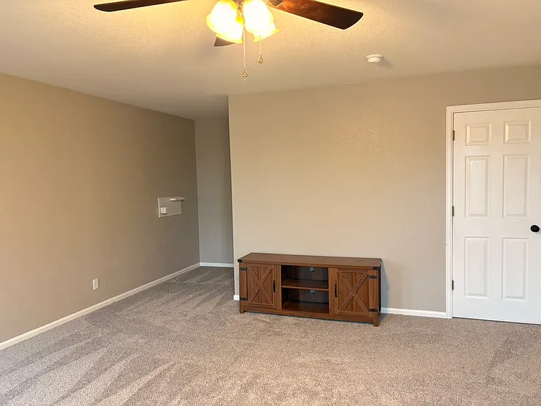 2418 E 110th Pl — Photo 9